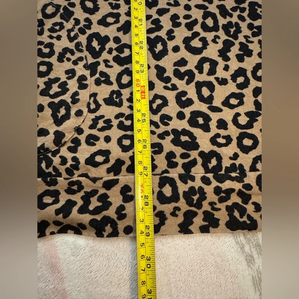 Short Sleeve Top with pockets from Amazon 3X - Picture 6 of 7